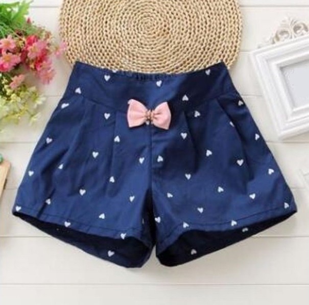 Meisjesshort met hartjes J886 blauw 12