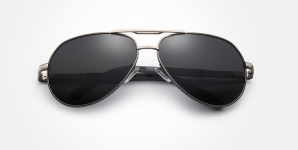 Men's Luxury Polarised Sunglasses J3355 4