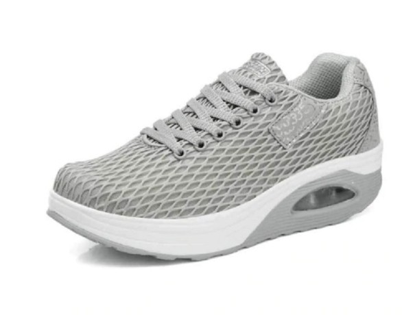 Mesh sneakers voor dames J1764 grijs 38