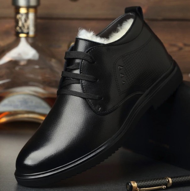 Męskie skórzane sznurowane buty 40