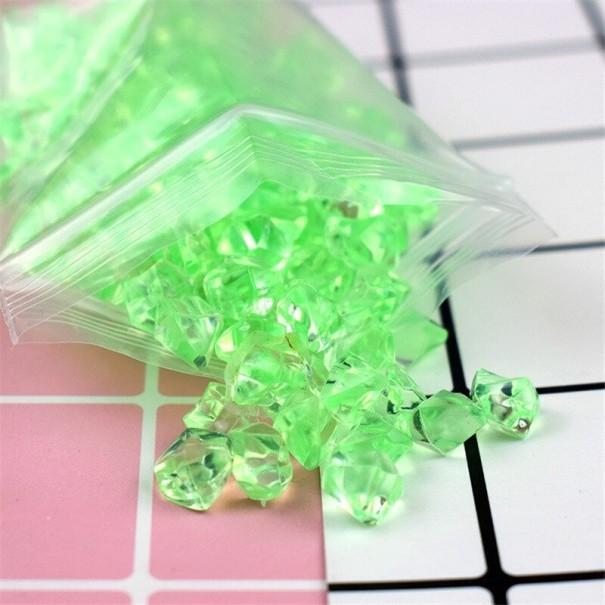 Mini kristályok nyálkára 200 db zöld