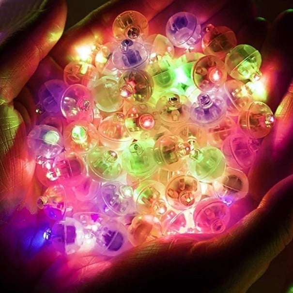 Mini LED balónková světélka voděodolná kuličky průměr 1,7 cm plastová s baterií Ag3 na Vánoce svatby a párty do balónků váz i nápojů Mix