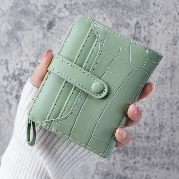 Mini portefeuille pour femmes 11 x 8 x 2 cm Motif crocodile Fermeture par boucle sur lien Pochette zippée Lien pour clés Différentes couleurs vert
