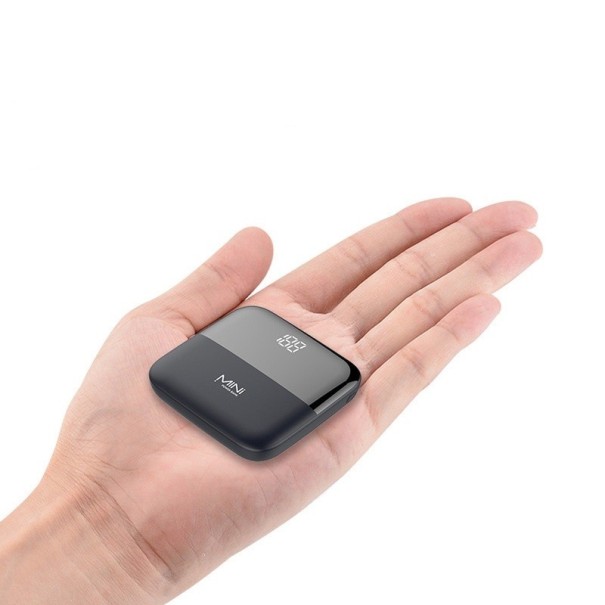 Mini powerbank med display 10000 mAh