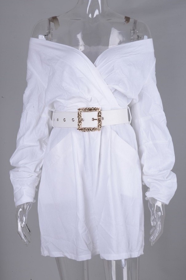Mini vestido con cinturón blanco S