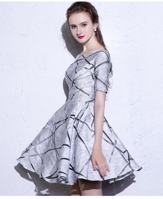 Mini vestido con estampado geométrico plateado M