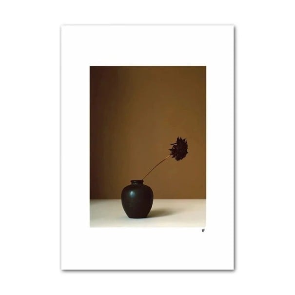 Minimalistisk vægplakat blomst i vase 30 × 40 cm tryk på lærred brune beige nuancer moderne interiørdekoration 1
