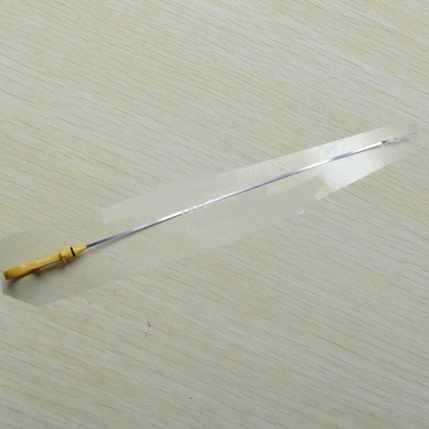 Misuratore per il controllo del livello dell'olio 1