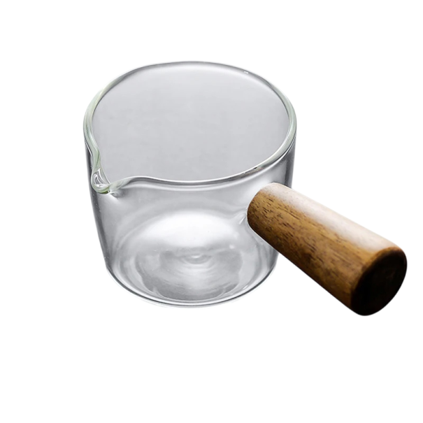 Mjölkkanna i glas 50 ml med trähandtag 8,5 x 4 cm Liten mjölkkanna i glas Barista tillbehör Kaffekanna till café