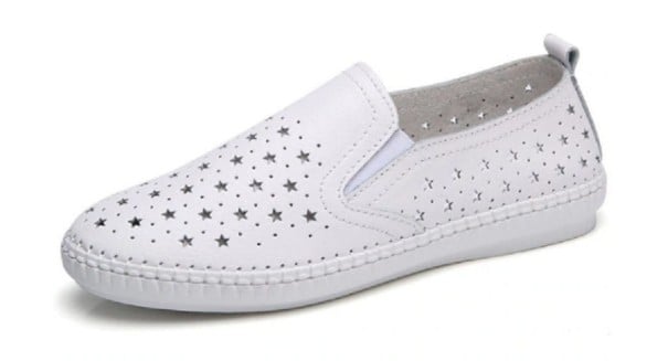 Mocassins en cuir pour femmes avec étoiles J1725 blanc 37