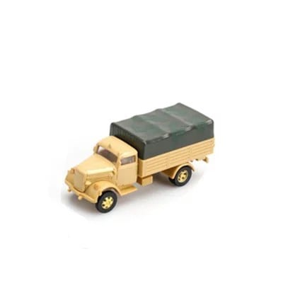 Model nákladního vojenského vozidla 6x6 měřítko 1:72 plastová stavebnice k sestavení armádní vojenská technika značka GSF žlutá