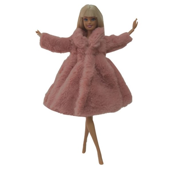 Moderiktiga kläder för Barbie 2