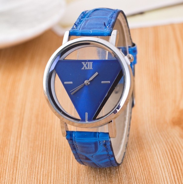 Modern dameshorloge met driehoekige wijzerplaat J921 blauw