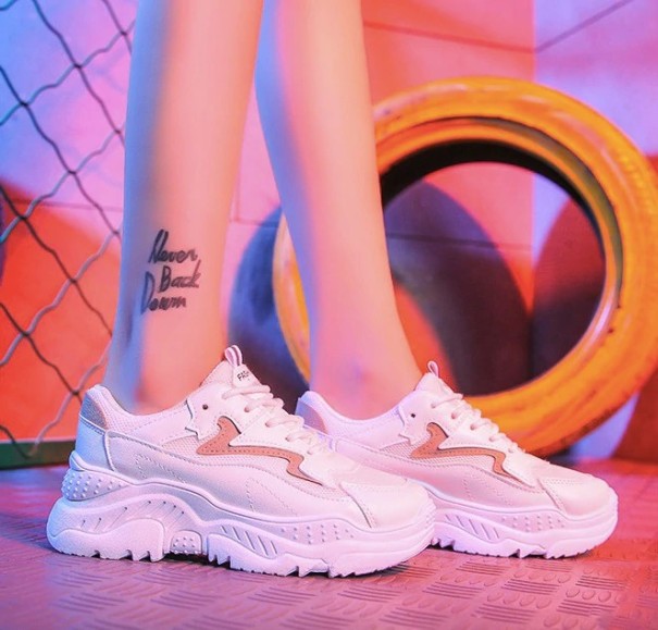 Moderna damsneakers Gloria