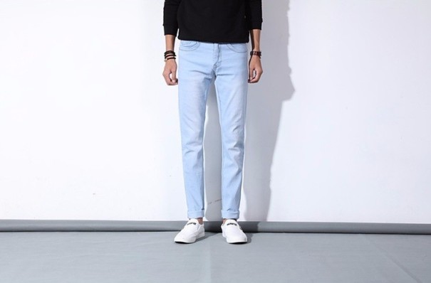 Moderne herenjeans Amelio lichtblauw 30
