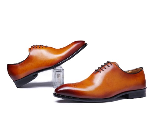 Moderne herenschoenen met spitse neus J2014