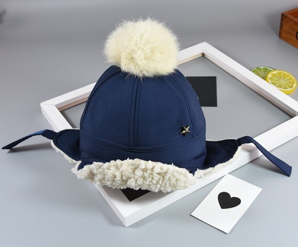 Moderne kinderwintermuts J1860 blauw