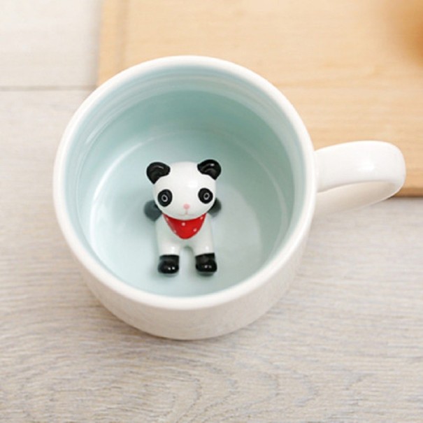 Mok met dierendecoratie 1