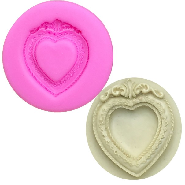 Molde de silicona con forma de corazón 1