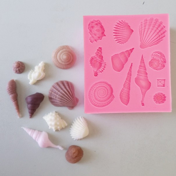 Moule à pâtisserie 3D avec des coquillages 1