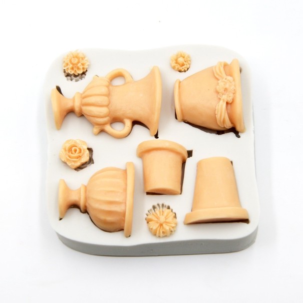 Moule à silicone pour tasses 1
