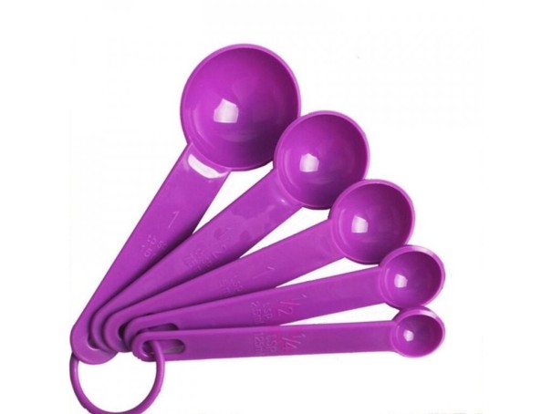 Muovisten mittakuppien sarja 5 kpl. violetti
