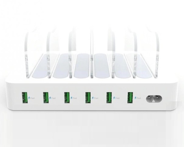 Nabíjecí stanice 6 USB portů K840 1