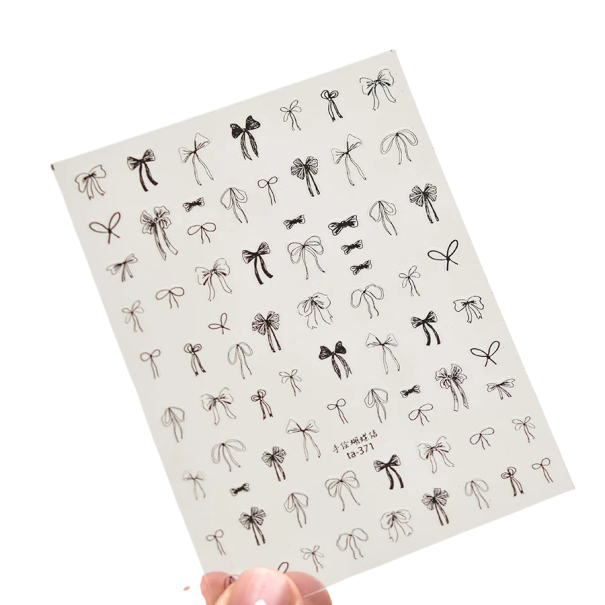 Nail Art matricák fekete és fehér 3D körömmatricák Masnis körömdíszítő öntapadós díszítések DIY kiegészítők fekete