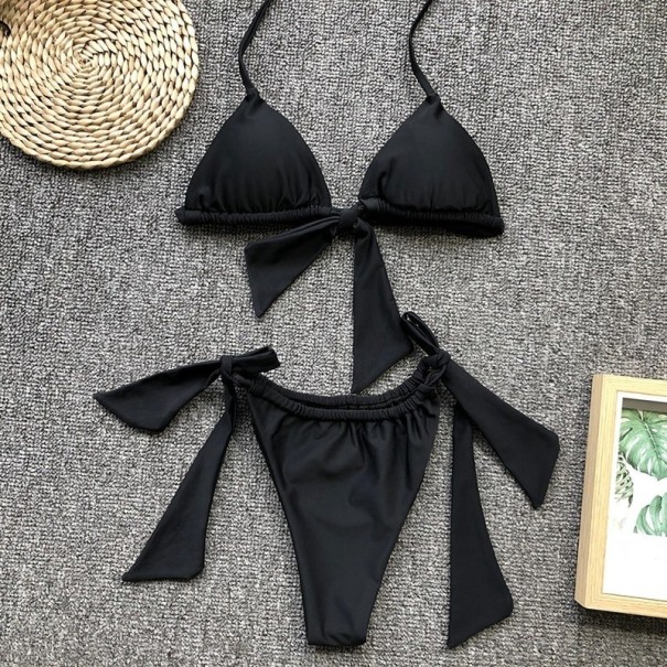 Naisten bikini P383 musta XS