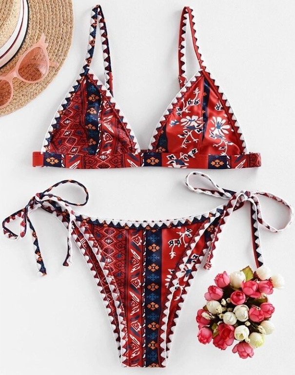 Naisten bikini P422 L 6