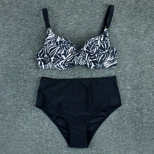 Naisten bikinit P894 musta XS