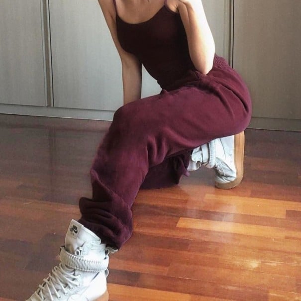 Naisten collegehousut A235 viininpunainen XS