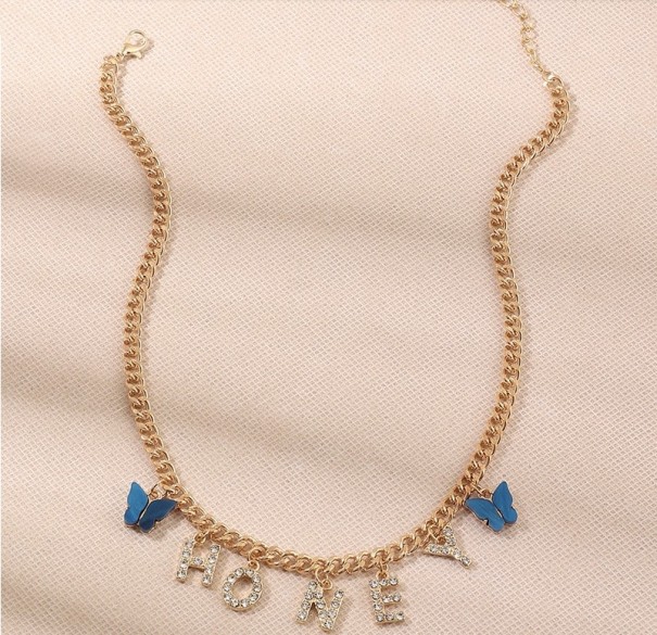 Naisten kaulakoru, jossa on kaiverrus ja perhosia 2