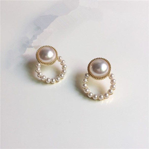 Naisten korvakorut helmillä H770 2