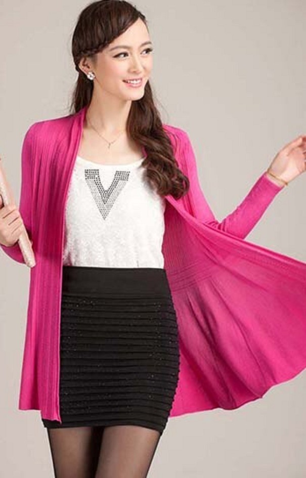 Naisten neuletakki A2972 tummanvaaleanpunainen S