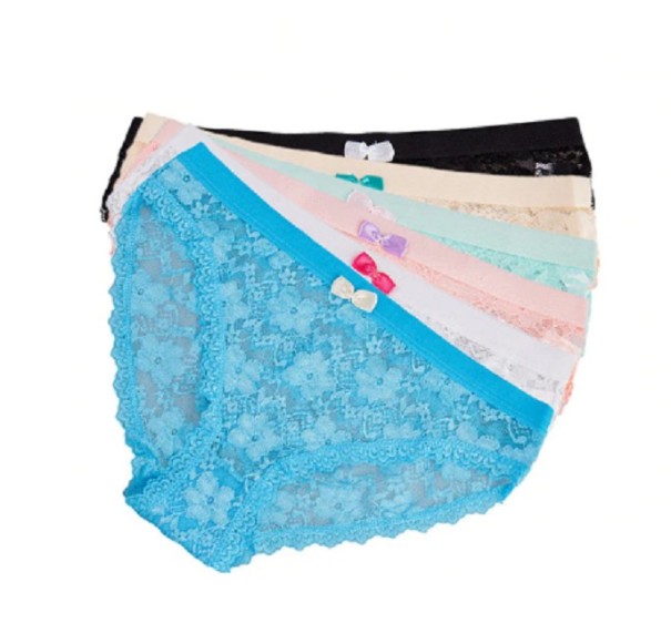 Naisten pitsialushousut - 3 kpl. L 4