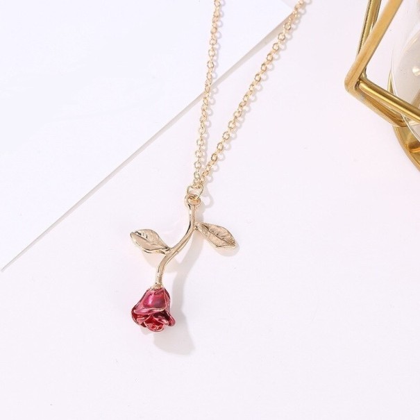 Naisten ruusukaulakoru D66 5