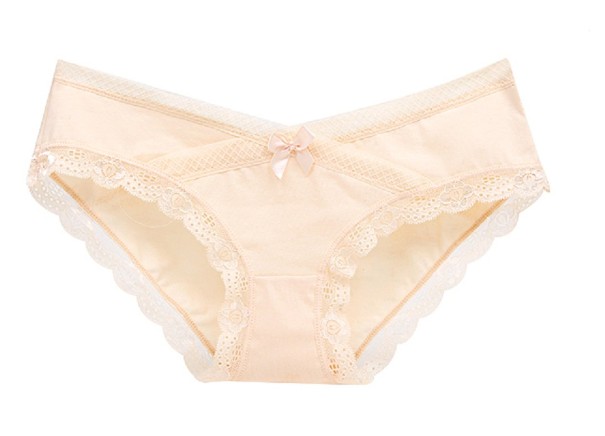 Naisten seksikkäät pitsialushousut A1020 beige S