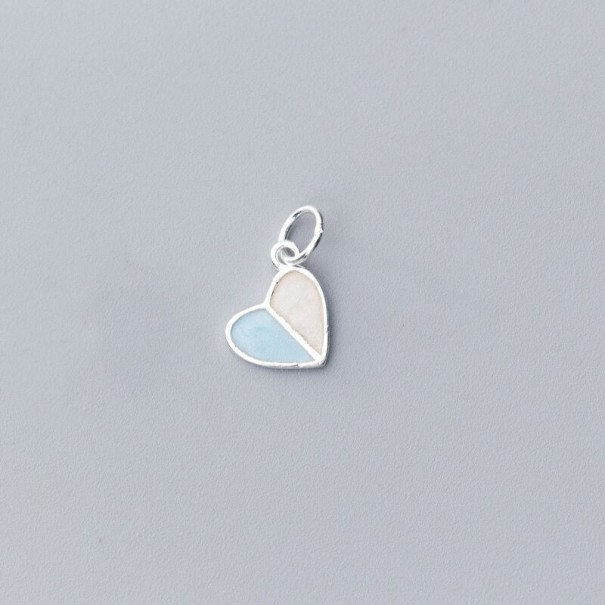 Naisten sydänriipus D639 8