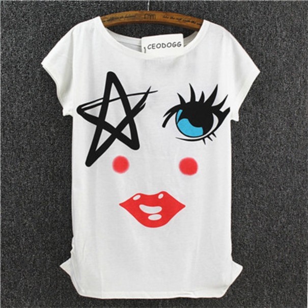 Naisten t-paita, jossa on printti A1230 9