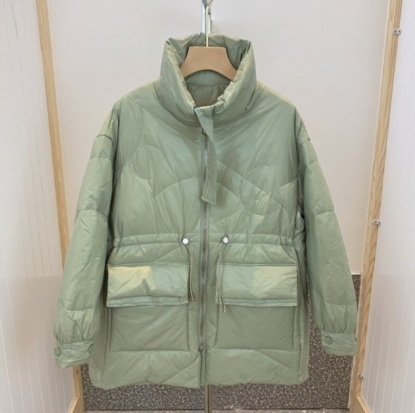 Naisten talviuntuvatakki P1890 vaaleanvihreä M