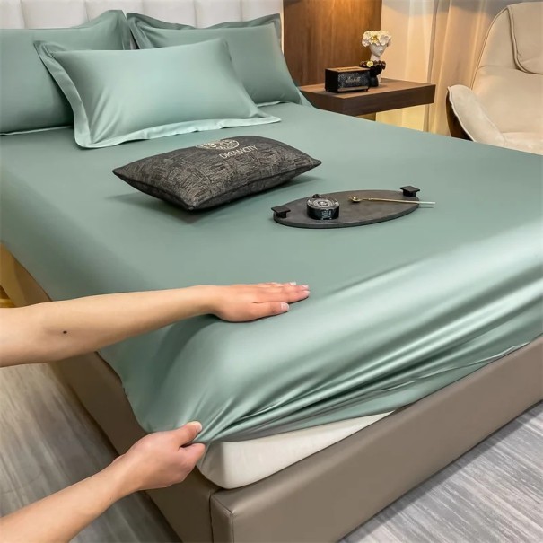 Napínacie prostěradlo s gumou 400 TC rozmer 100 x 200 cm Jednobarevné hladké prostěradlo príjemné na dotyk Pre matrace do 20 cm zelená