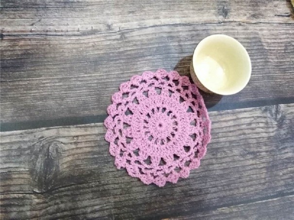 Napperon en coton tissé C229 rose clair