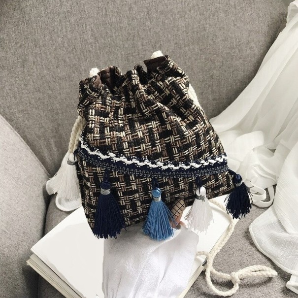 Női crossbody kézitáska M1477 fekete