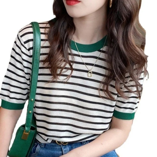 Női csíkos rövid ujjú póló Elegáns pulóver kerek nyakkal Divatos felső szabadidőre a városban és az irodában zöld