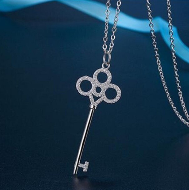 Nyckelhalsband för kvinnor G603 5