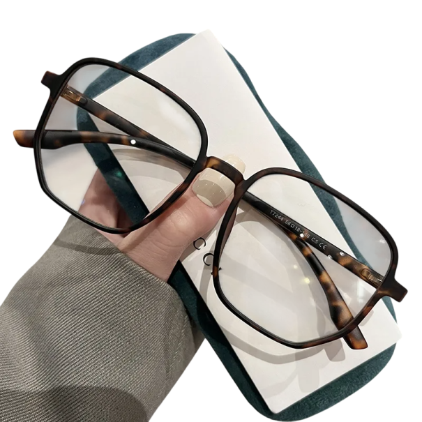 Ochelari de distanță din plastic, dioptrie -3,50 Protecție împotriva luminii albastre Lentile transparente Ramă ușoară Confortabili de purtat Ochelari de citit și de lucru maro inchis