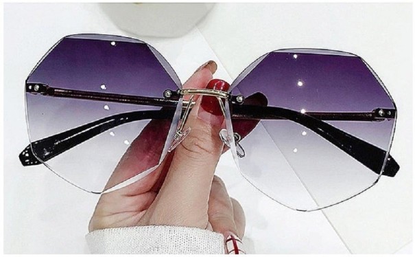 Ochelari de soare E1243 pentru femei 3