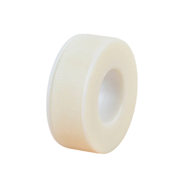 Øjenvippetape 1,25 cm x 3,6 m Åndbar pude under øjnene Kosmetisk tape til eyelash extensions Holdbart værktøj til præcis påføring hvid