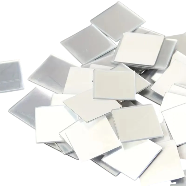 Öntapadós tükörmozaik csempe 10 x 10 mm üveg 100 db dekoratív mini burkolatok DIY fal- és bútor dekoráció 1